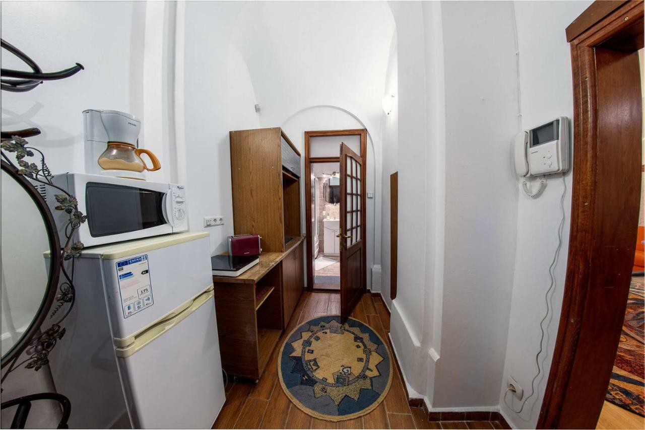Ada Old Town Apartments 3 Braşov Eksteriør bilde